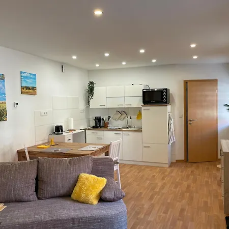 Markt24-2 Hecklingen (Salzlandkreis)